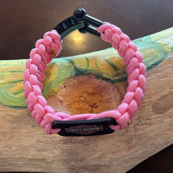 Pink Harley Davidson survival strap bracelet - Picture 4 of 9